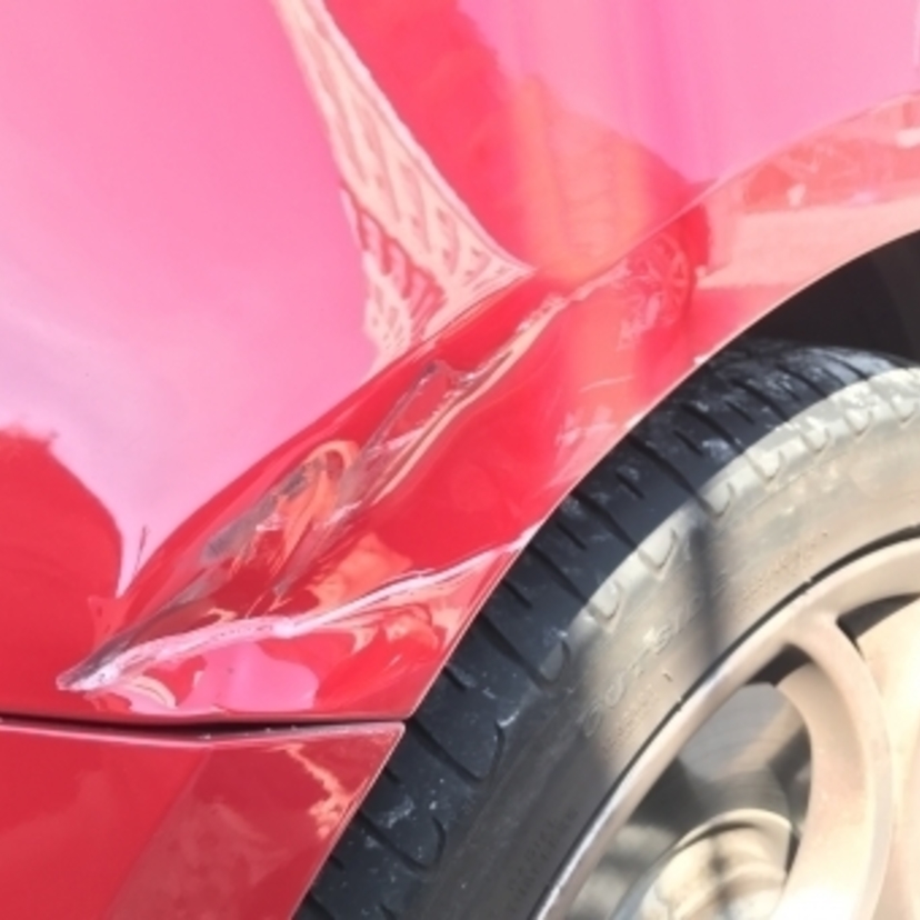 車の傷を修理する方法｜修理にかかる値段から費用を抑え安くする方法を解説