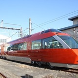 小田急 ロマンスカー – 憧れの展望席で知られるスーパー