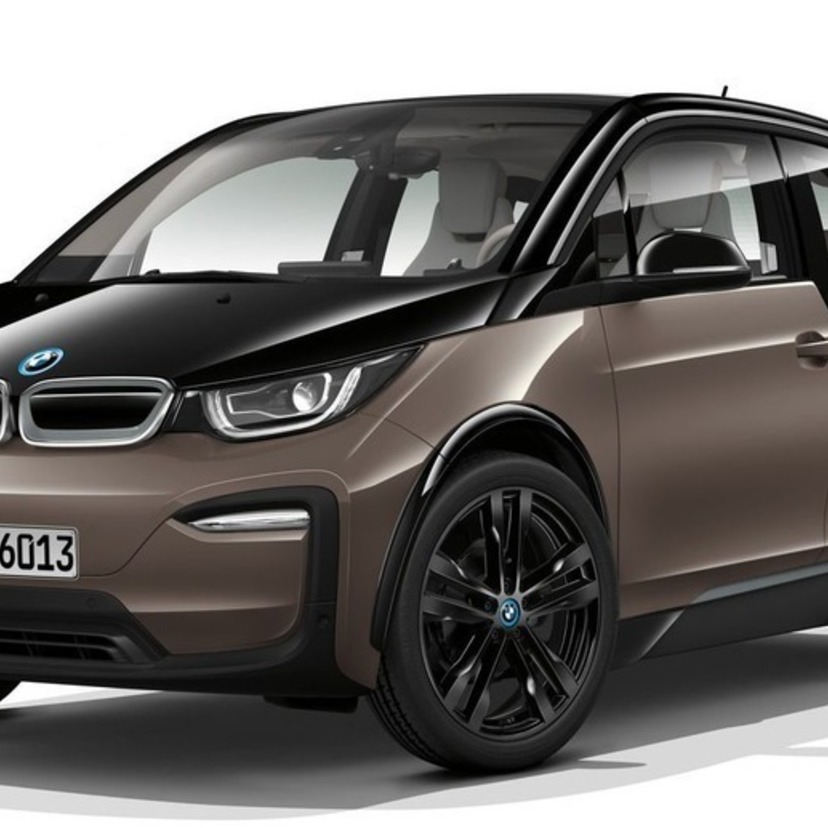 BMWの電気自動車 i3を徹底解説┃スペックや他社との比較