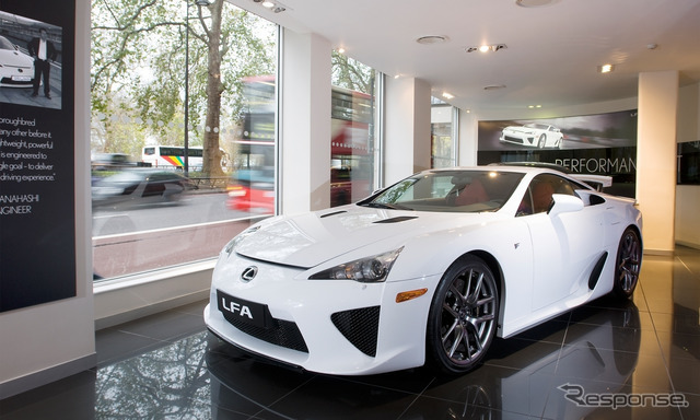 日本のスーパーカー レクサスのlfa エルエフエー とはどういう車なのか カーナリズム