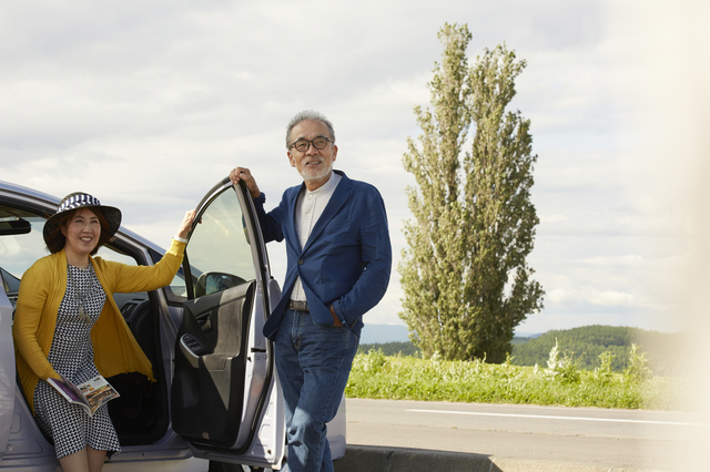 車についているサンルーフ 役割から後付方法を解説 おすすめ車種も カーナリズム