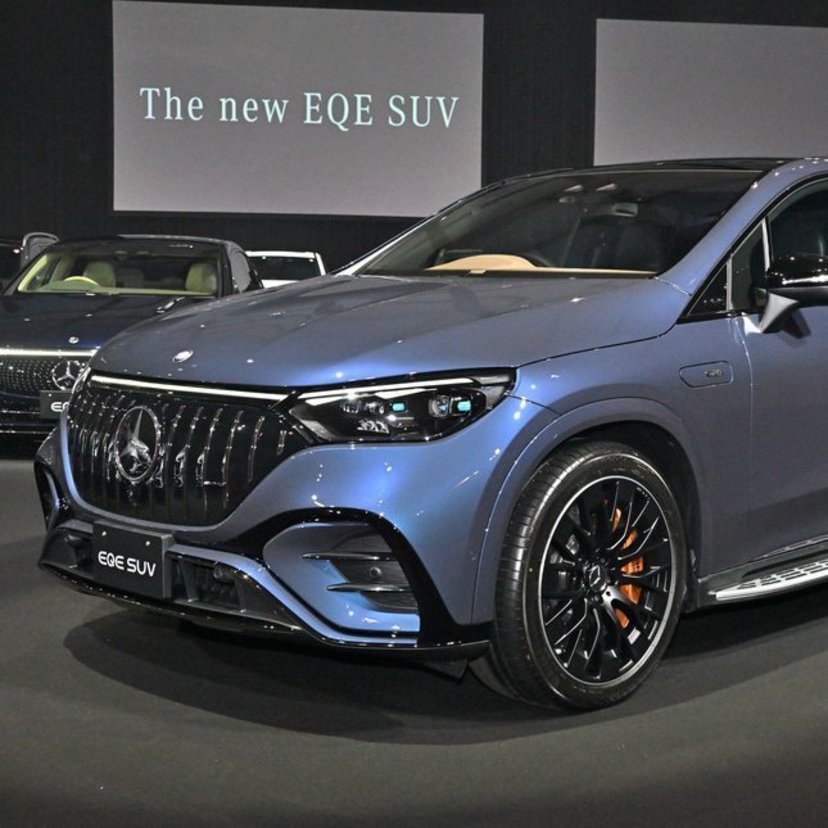 メルセデス・ベンツ新型「EQE SUV」発表！取り回しの良いサイズ感の電動SUV