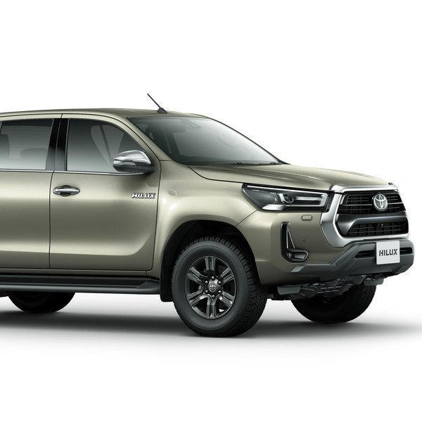 トヨタ新型「ハイラックス」発表！新ホワイト設定＆パノラミックビュー