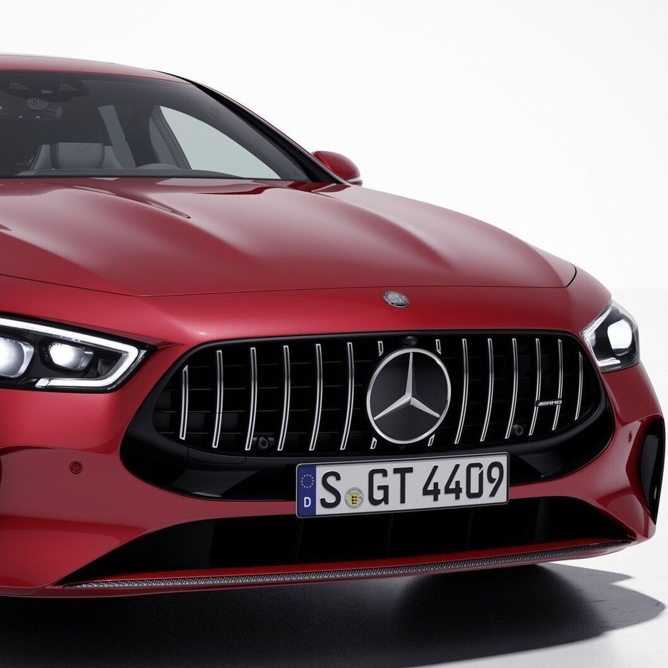 新品 1/43 メルセデスベンツ純正 iscale メルセデスAMG GT 赤 新品 1/43 メルセデスベンツ純正 iscale メルセデスAMG GT 赤