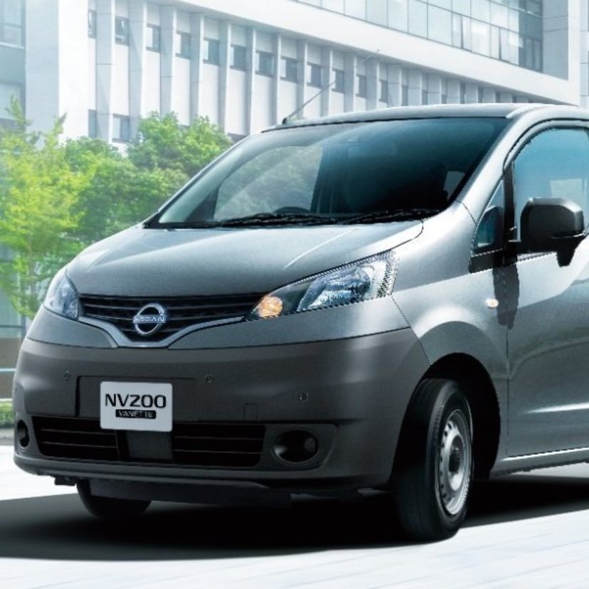 安全性能強化した日産のコンパクトミニバン／商用バン 新型「NV200バネット」発表！