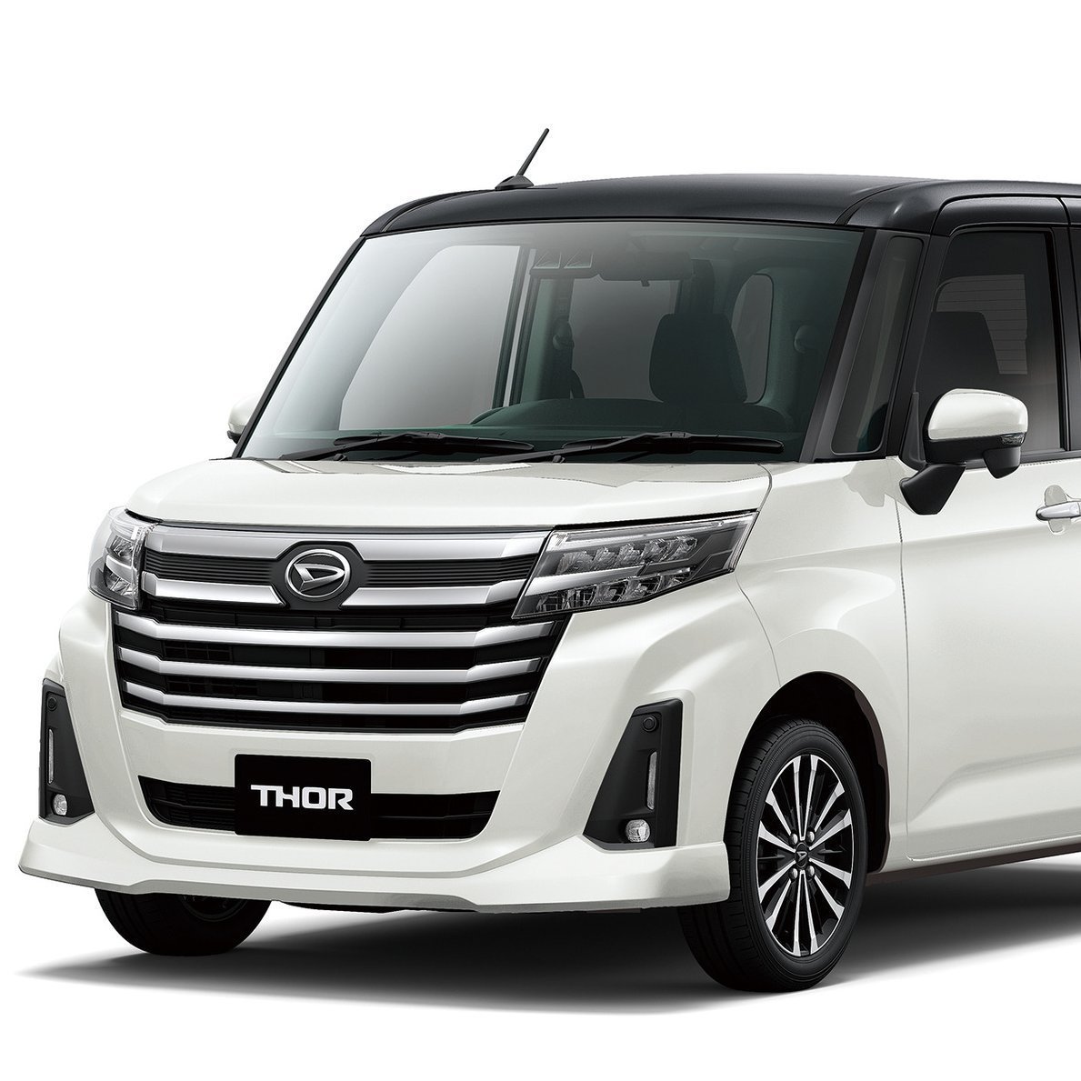 ダイハツ新型「トール」公開！人気のスライドドア付きコンパクトカー何 