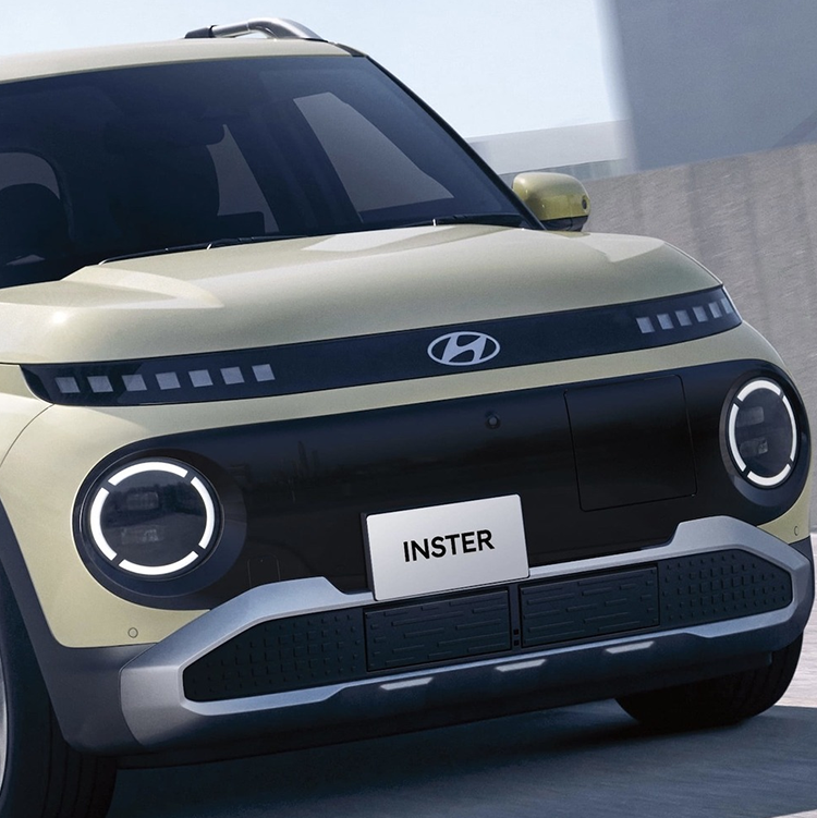 ヒョンデ新型「インスター」発表！超コンパクトな輸入車登場 | カーナ