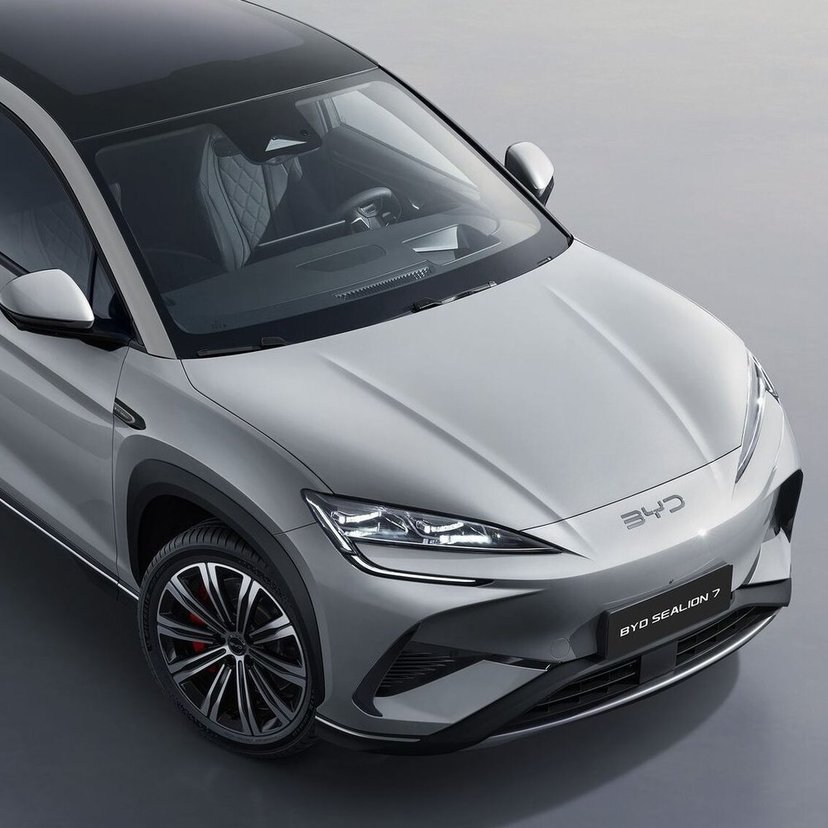 中国BYDの新型SUV「シーライオン7」発表！スポーティな走行性能誇る最上級クロスオーバーモデル