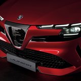 アルファ ロメオ新型「ジュニア」発表へ！アルファ ロメオの新たなエントリーモデル