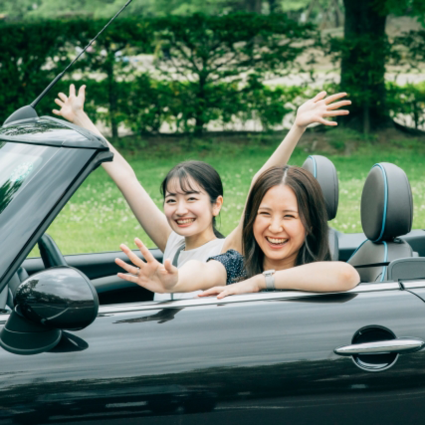 自動車を保有している20代の男女の8割以上が「車のある生活」に満足！保有者の約6割が週4日以上車を利用【トータス調査】