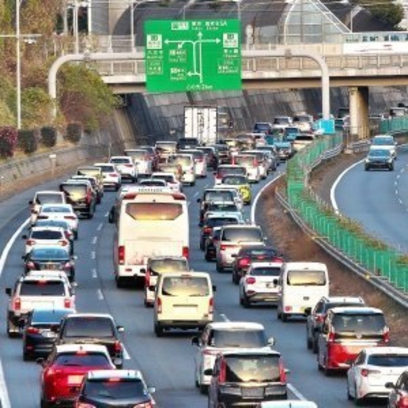 2025年お盆の渋滞、帰省ラッシュは8月9日、Uターンラッシュは8月11日と16日に！NEXCOが渋滞予測を発表