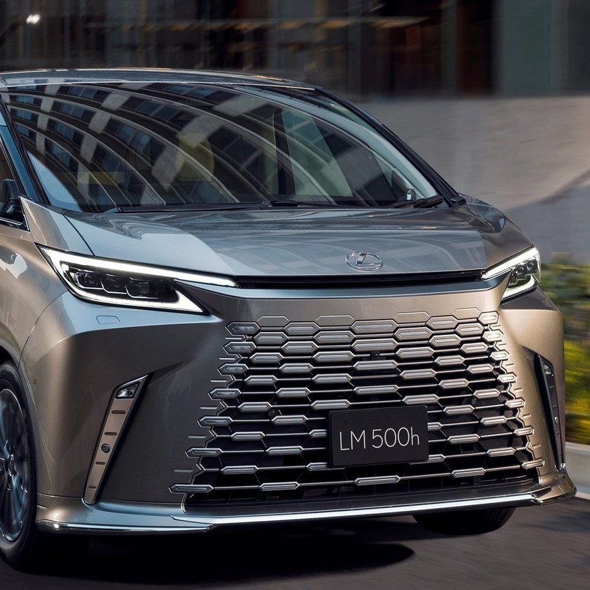レクサス新型「LM」発表！静粛性がさらに向上