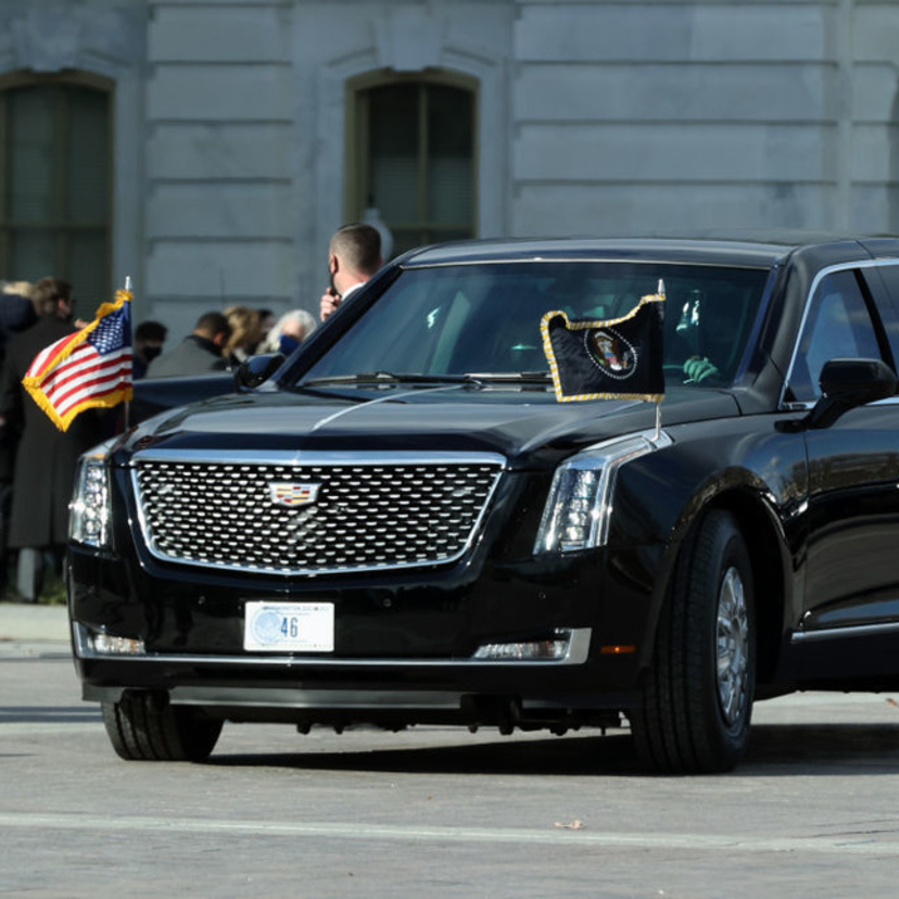 地上最強の車「ビースト」がやってきた！アメリカ大統領専用車