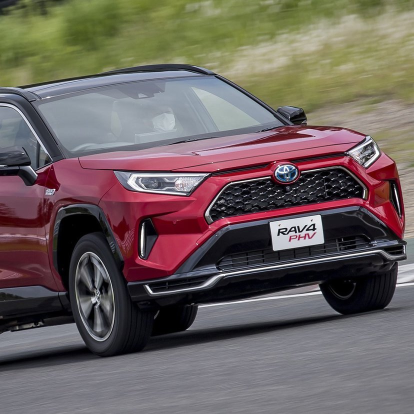 【新車販売台数ランキング】トヨタの「ミニバン」人気が止まらない！トヨタ車一強のランキング再び