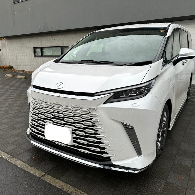 Lexus LMが変えた「移動」の価値――レクサス初のラグジュアリー・ムーバー、その違いと本当の魅力