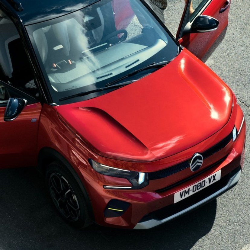 シトロエン、新型EV「e-C3」を発売！クラスを超えた快適性と驚きの価格設定を両立