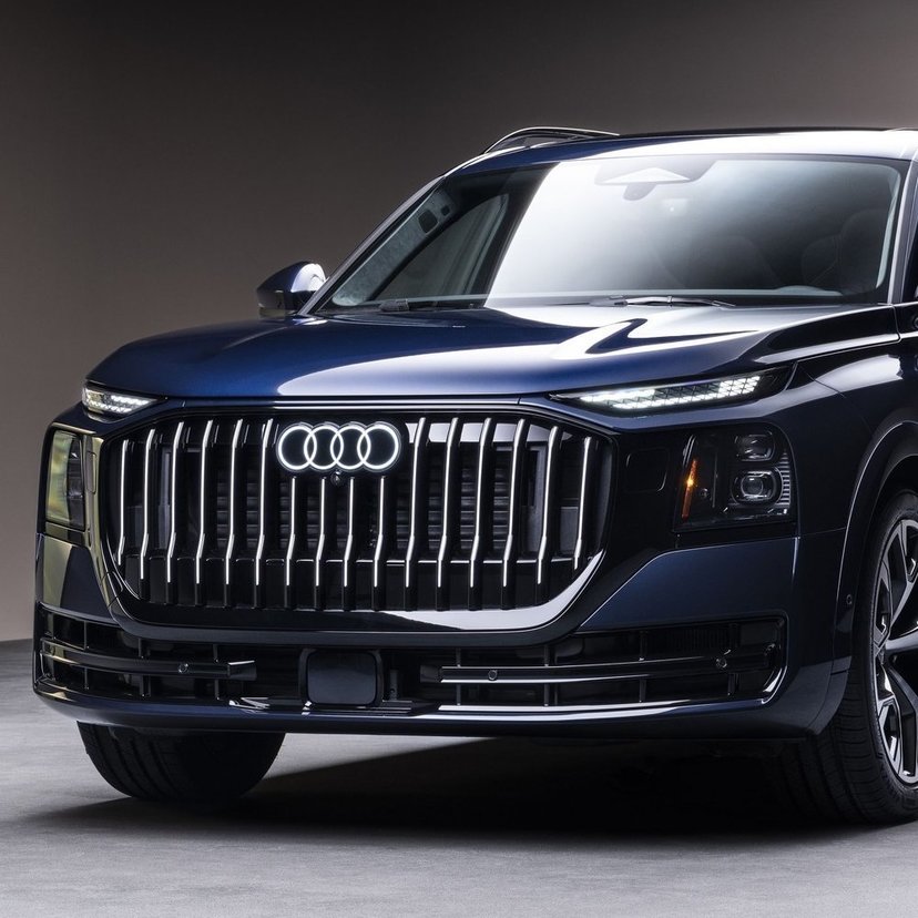 アウディ、新型フラッグシップSUV「Q9」を発表！最大7人乗りのブランド初フルサイズSUV