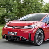 VW、「ID.3 GTI」を公開！326PSの後輪駆動EV、赤いラインとチェック柄も継承
