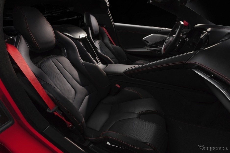《photo by Chevrolet 》シボレー・コルベット・スティングレイ 新型