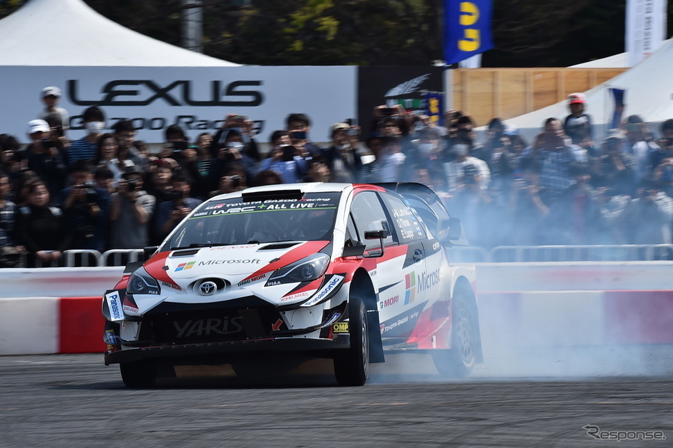 大迫力のヤリスWRC