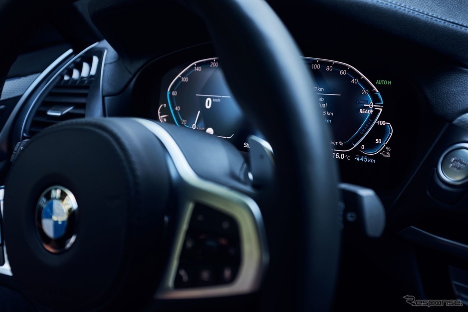 BMW X3 新型のPHV「xDrive30e」