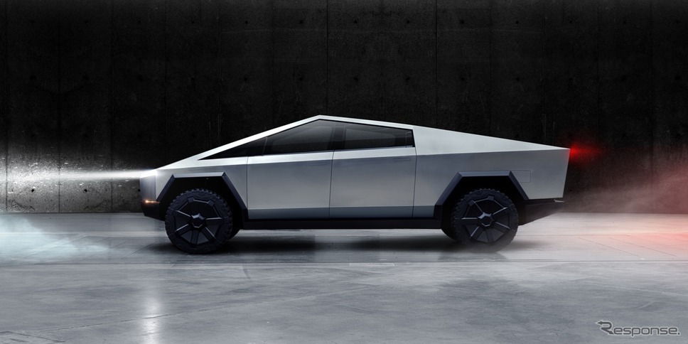 《photo by Tesla》テスラ・サイバートラック
