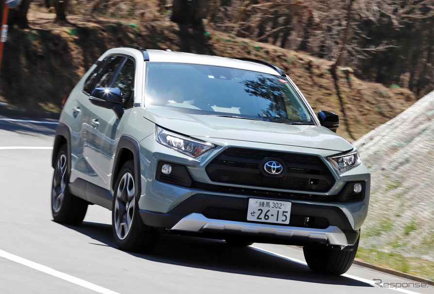 トヨタ RAV4 アドベンチャー