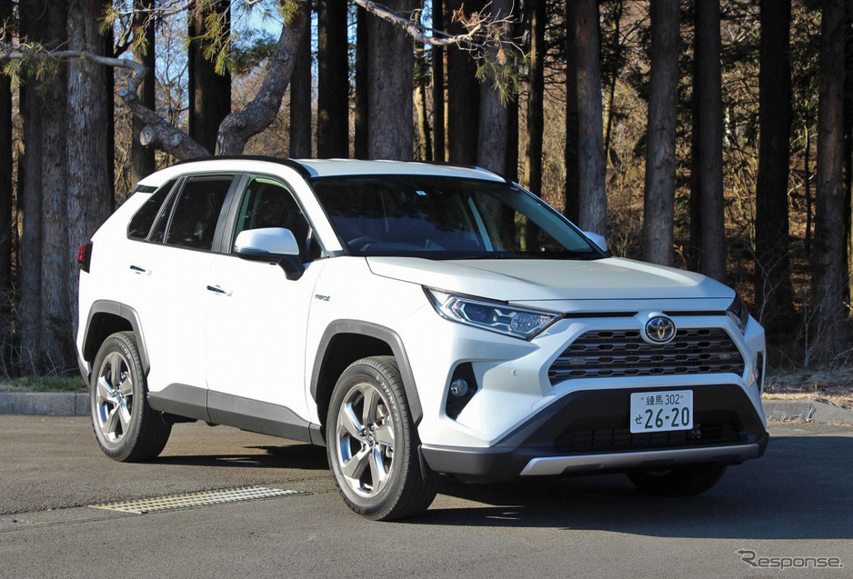 【参考】RAV4他グレードのエクステリア画像