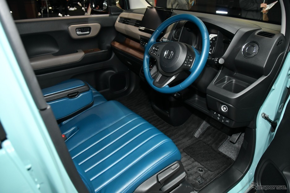『N-WGN』をベースにしたカスタマイズモデル「N-WGN ROAD SIDE concept」
