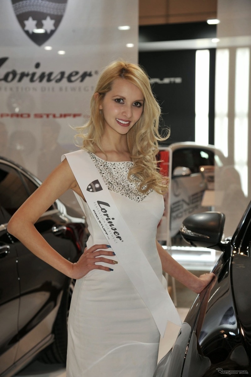 ロリンザーブース 東京オートサロン2015