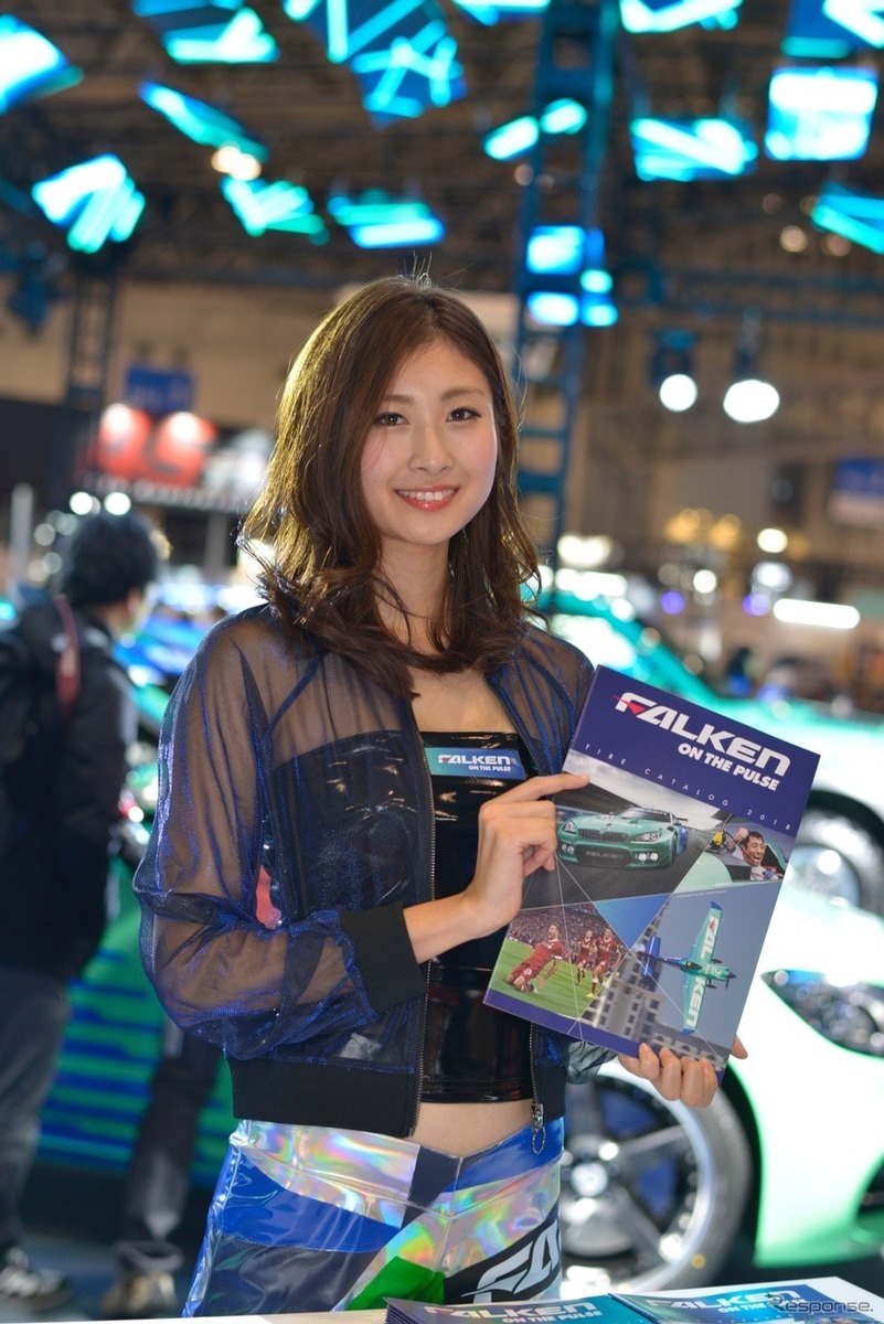 ファルケンコンパニオン(東京オートサロン2018)