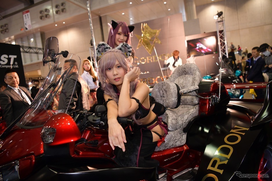GORDONコンパニオン(東京オートサロン2018)