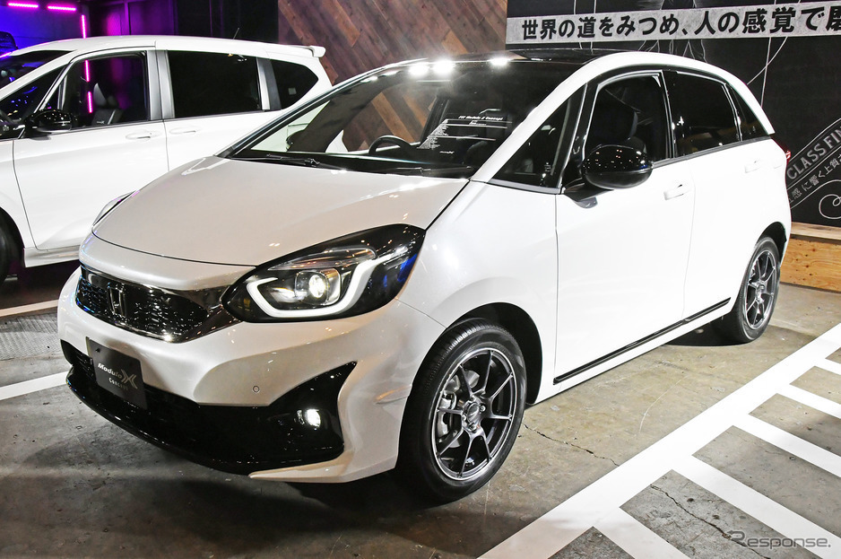 ホンダ フィット モデューロX コンセプト ※写真は東京オートサロン2020のもの