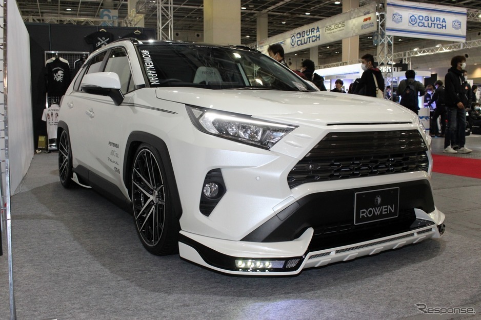 ROWENのRAV4