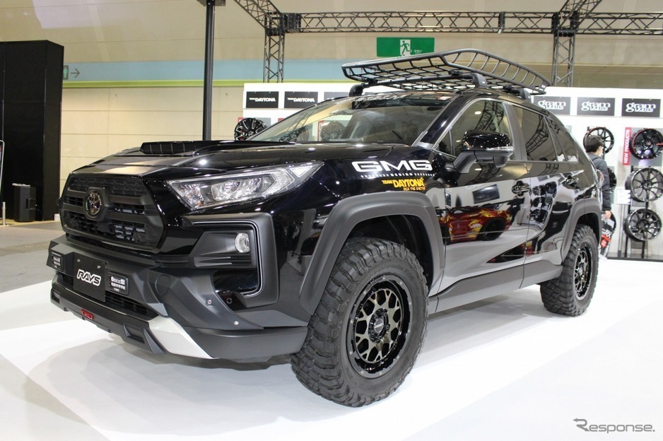 RAYSのRAV4
