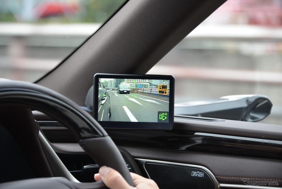 レクサス ES 新型(ES300h)
