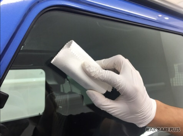 飛び石で傷ついたクルマの修理はどうするの 保険は適応される カーナリズム