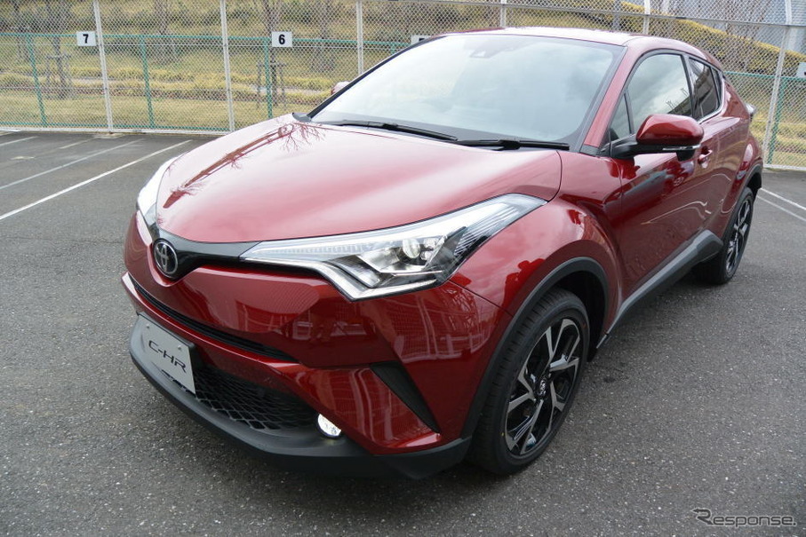 トヨタのC-HR(CHR)！スペック 内装 価格 ユーザー評価 完全網羅 