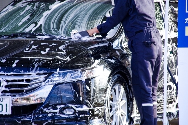 車の水垢を落とし方と水垢洗剤おすすめ10選 水垢の種類や原因 付着防止の方法も徹底解説 カーナリズム