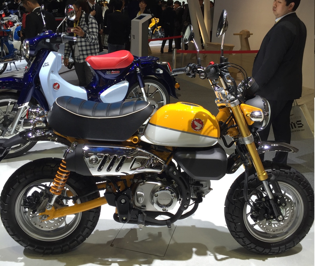 モンキー125cc新型の発売予定はあるのか 二人乗りはできるの エキサイトバイクメディア