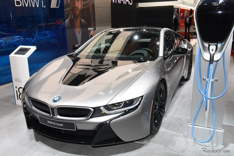 Bmw I8クーペ 改良新型 最新コネクト採用 最新情報 カーナリズム