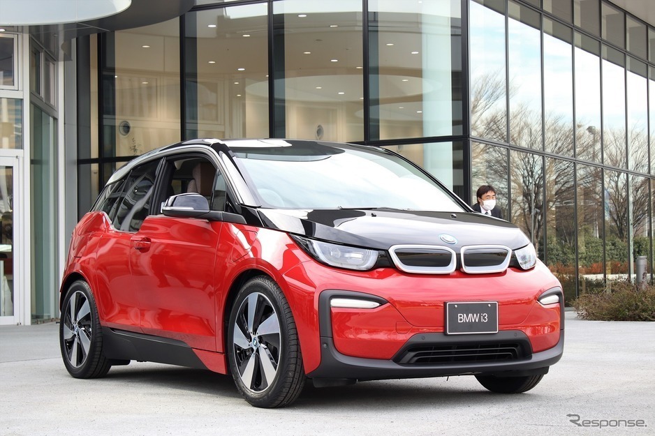 Bmw I3改良新型 航続距離 スペック 新車価格 充電時間 変更点は カーナリズム